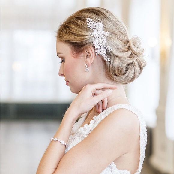 Crystal Wedding Comb silver, Large Wedding Hair Comb, Handmade Wedding Comb main image 5